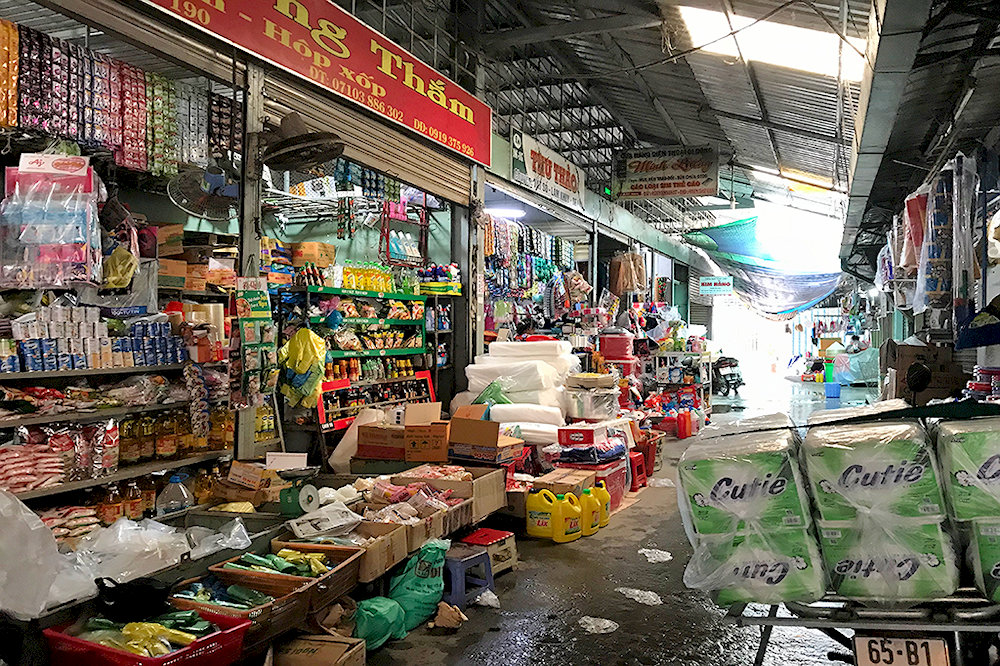 A place where you can learn about the local culture 